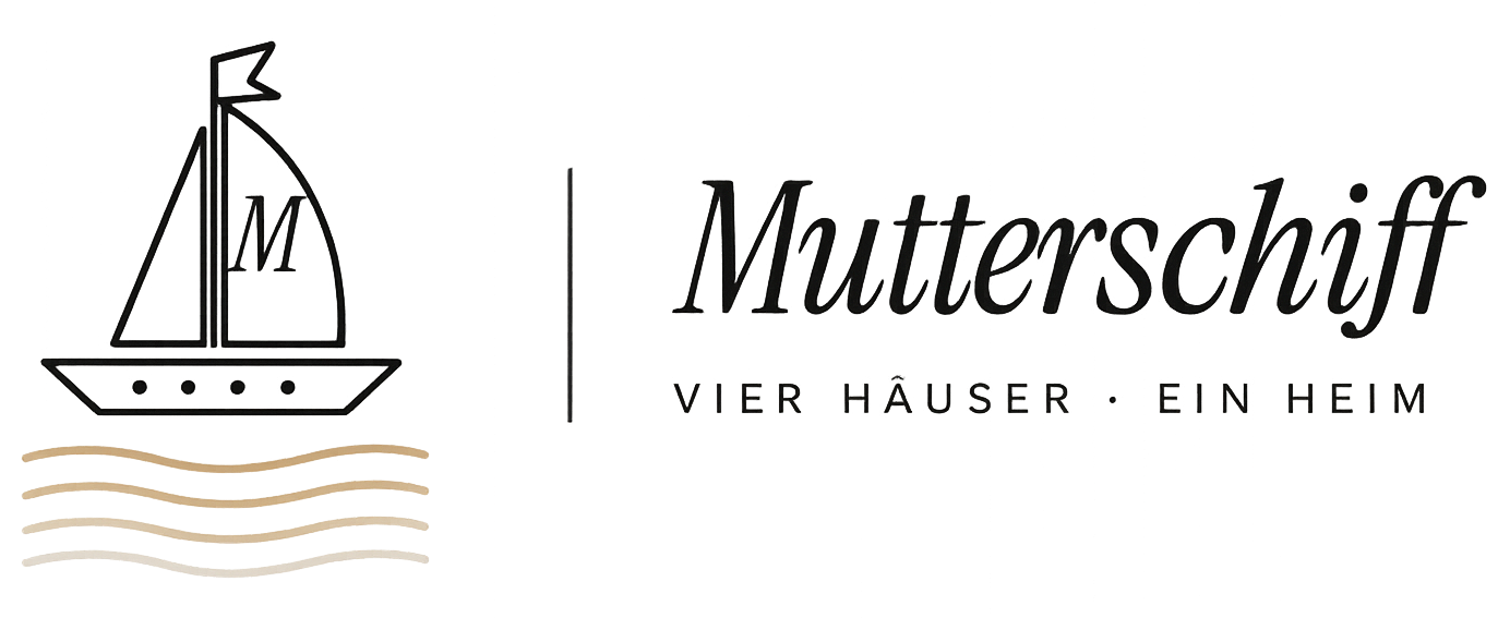 Mutterschiff · Vier Häuser, ein Heim